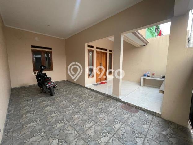 Rumah Luas Asri 3 KT Siap Pakai di Pondok Kelapa Jakarta Timur Rumah Luas Asri 3 KT Siap Pakai di Pondok Kelapa Jakarta Timur