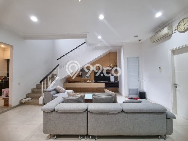 Ready to Use! Luxury House LT 200m2 Desain Modern di Gading Serpong Pondok Hijau Golf Ready to Use! Luxury House LT 200m2 Desain Modern di Gading Serpong Pondok Hijau Golf