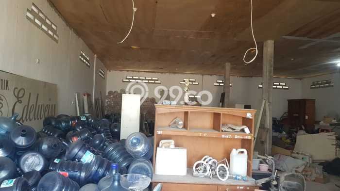 Komersial Dijual di Prime Area Tangerang Luas 240m2 Komersial Dijual di Prime Area Tangerang Luas 240m2