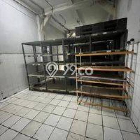 Untuk Dijual Ruko di Mampang Prapatan Jakarta Selatan LT 286m2 / LB 756m2 Untuk Dijual Ruko di Mampang Prapatan Jakarta Selatan LT 286m2 / LB 756m2
