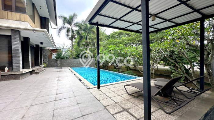 For Sale! Luxury House LT 570m2 Desain Elegan di BSD City For Sale! Luxury House LT 570m2 Desain Elegan di BSD City