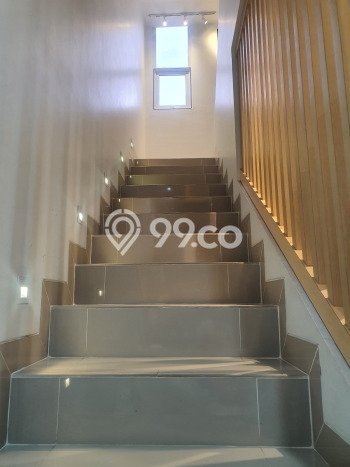 Rumah Luxury Modern Tanpa Renovasi di Gading Serpong Tangerang Rumah Luxury Modern Tanpa Renovasi di Gading Serpong Tangerang