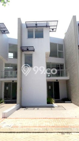 Dijual Rumah Luas Elegan Dengan View Eksklusif di Bintaro, Tangerang Selatan Dijual Rumah Luas Elegan Dengan View Eksklusif di Bintaro, Tangerang Selatan