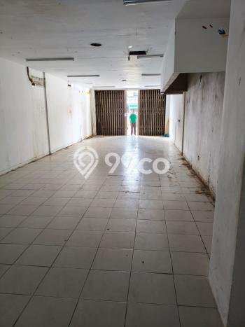 Disewakan Ruko di Kawasan Ramai Gading Serpong Luas 300m2 Disewakan Ruko di Kawasan Ramai Gading Serpong Luas 300m2