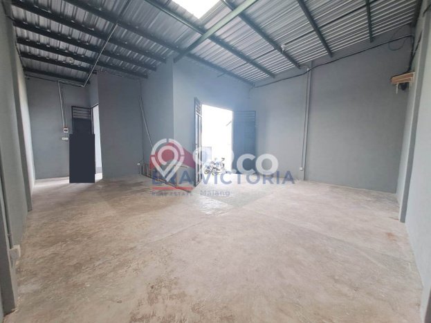 Unit Gudang Dijual di Kepanjen Malang 115m2 Unit Gudang Dijual di Kepanjen Malang 115m2