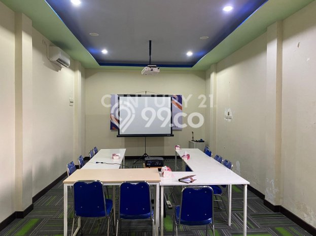 Unit Ruko Dijual di Jakarta Timur LT 105m2 & LB 241m2 Unit Ruko Dijual di Jakarta Timur LT 105m2 & LB 241m2
