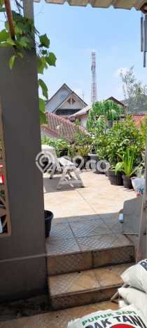For Sale! Premium House LT 240m2 Desain Modern di Lebak Bulus For Sale! Premium House LT 240m2 Desain Modern di Lebak Bulus