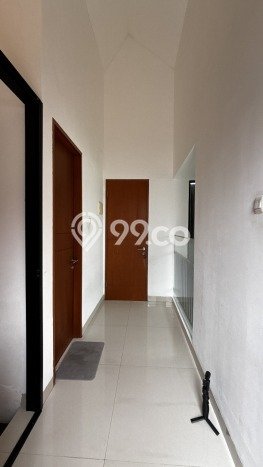 Hunian Mewah LB 160m2 Siap Huni Desain Elegan di Rempoa, Tangerang Selatan Hunian Mewah LB 160m2 Siap Huni Desain Elegan di Rempoa, Tangerang Selatan