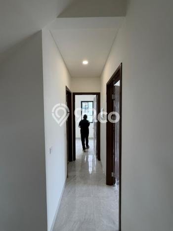 Lokasi terbaik! Rumah siap huni dikontrakkan di Pondok Aren LB 110m2 Lokasi terbaik! Rumah siap huni dikontrakkan di Pondok Aren LB 110m2