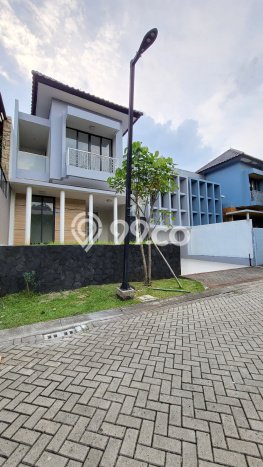 For Sale! Premium House LT 204m2 Desain Modern di Bintaro For Sale! Premium House LT 204m2 Desain Modern di Bintaro