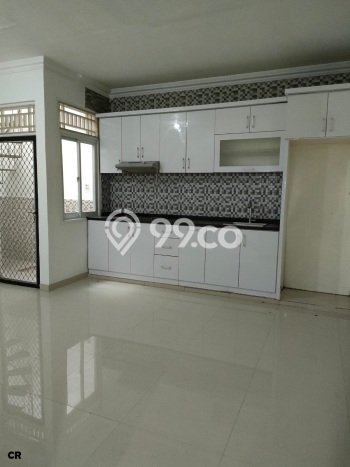 For Sale Hunian Rumah Terawat 3 KT di Legenda Wisata, Jakarta Timur For Sale Hunian Rumah Terawat 3 KT di Legenda Wisata, Jakarta Timur