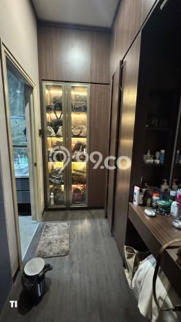 Rumah Disewakan Jakarta Timur LT 200m2 LB 250m2 Kawasan Cibubur Rumah Disewakan Jakarta Timur LT 200m2 LB 250m2 Kawasan Cibubur
