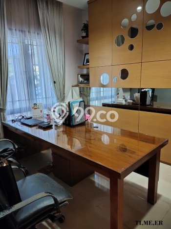Rumah Elit LB 550m2 Siap Pakai Desain Elegan di Cibubur, Jakarta Timur Rumah Elit LB 550m2 Siap Pakai Desain Elegan di Cibubur, Jakarta Timur