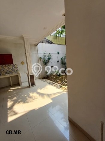 Dijual Rumah Luas Megah Dengan View Cantik di Cibubur, Jakarta Timur Dijual Rumah Luas Megah Dengan View Cantik di Cibubur, Jakarta Timur
