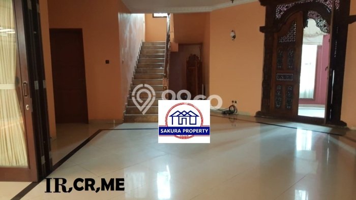 Rumah Luxury Modern Siap Huni di Citra Grand Jakarta Timur Rumah Luxury Modern Siap Huni di Citra Grand Jakarta Timur