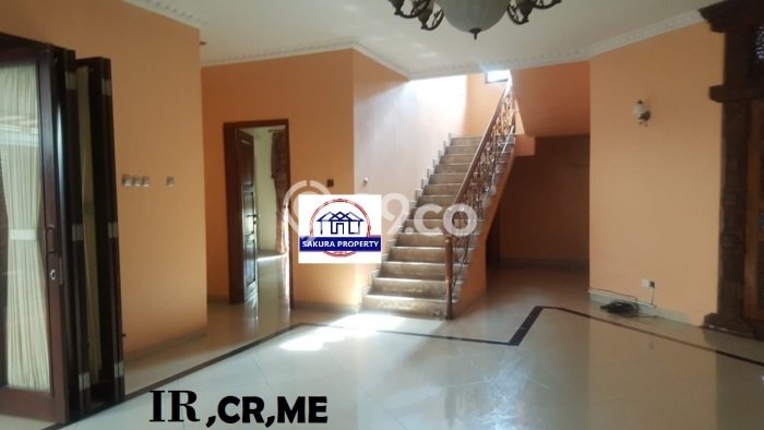 Rumah Luxury Modern Siap Huni di Citra Grand Jakarta Timur Rumah Luxury Modern Siap Huni di Citra Grand Jakarta Timur