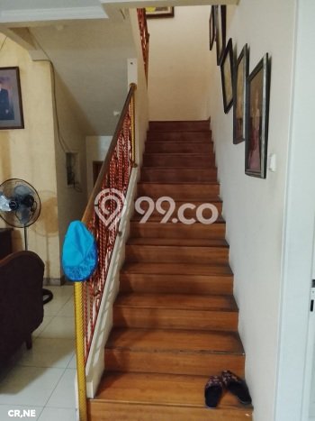 Rumah Elit Modern Tanpa Renovasi di Cibubur Jakarta Timur Rumah Elit Modern Tanpa Renovasi di Cibubur Jakarta Timur