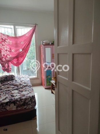 For Sale Hunian Rumah Terawat 3 KT di Legenda Wisata, Jakarta Timur For Sale Hunian Rumah Terawat 3 KT di Legenda Wisata, Jakarta Timur
