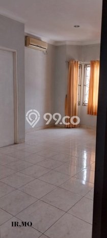 Disewakan! Rumah 3 Kamar Tidur &
3 Kamar Mandi di Kota Wisata, Bogor Disewakan! Rumah 3 Kamar Tidur &
3 Kamar Mandi di Kota Wisata, Bogor