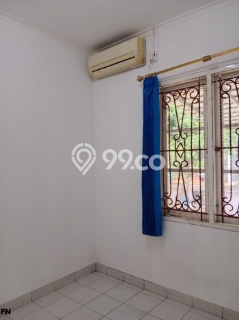 Disewakan! Rumah 2 Kamar Tidur &
1 Kamar Mandi di Cibubur, Jakarta Timur Disewakan! Rumah 2 Kamar Tidur &
1 Kamar Mandi di Cibubur, Jakarta Timur