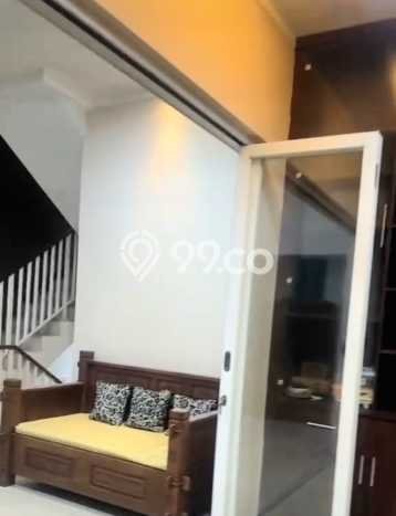 Jarang Ada! Rumah Kontrakan 4 Kamar Bagus Siap Huni Sektor 7-Bintaro Jarang Ada! Rumah Kontrakan 4 Kamar Bagus Siap Huni Sektor 7-Bintaro