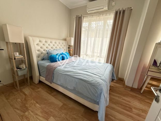 Hunian Elit LB 135m2 Siap Huni Desain Elegan di Sektor 9-Bintaro, Tangerang Selatan Hunian Elit LB 135m2 Siap Huni Desain Elegan di Sektor 9-Bintaro, Tangerang Selatan