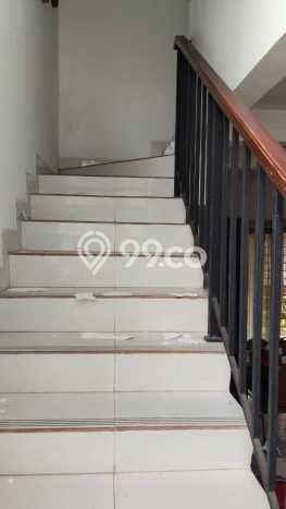 Jual Rumah Luas Megah Dengan View Eksklusif di Sektor 9-Bintaro, Tangerang Selatan Jual Rumah Luas Megah Dengan View Eksklusif di Sektor 9-Bintaro, Tangerang Selatan