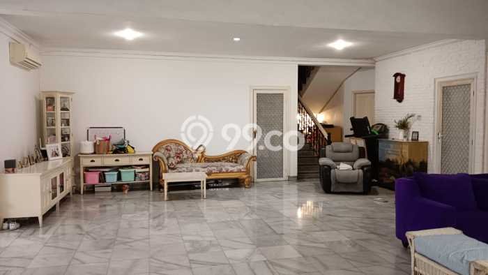 Hunian Mewah LB 290m2 Siap Huni Desain Elegan di Rawamangun, Jakarta Timur Hunian Mewah LB 290m2 Siap Huni Desain Elegan di Rawamangun, Jakarta Timur