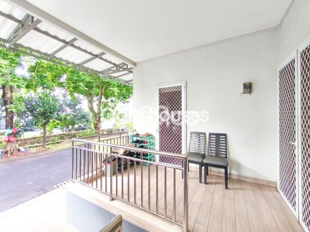 Jual Rumah Mewah Elegan Dengan View Eksklusif di Bintaro, Jakarta Selatan Jual Rumah Mewah Elegan Dengan View Eksklusif di Bintaro, Jakarta Selatan