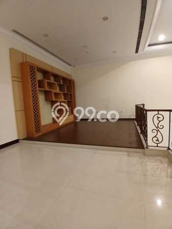 Rumah Mewah LB 500m2 Siap Pakai Desain Elegan di Sunter, Jakarta Utara Rumah Mewah LB 500m2 Siap Pakai Desain Elegan di Sunter, Jakarta Utara