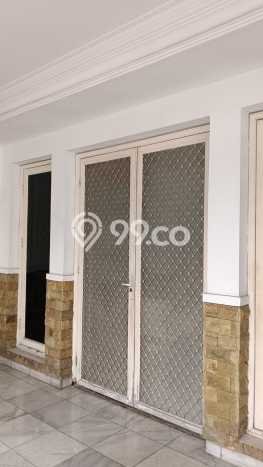 Hunian Mewah LB 290m2 Siap Huni Desain Elegan di Rawamangun, Jakarta Timur Hunian Mewah LB 290m2 Siap Huni Desain Elegan di Rawamangun, Jakarta Timur