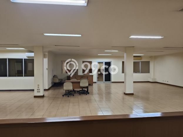 Rumah Elit Modern Tanpa Renovasi di Kayu Putih Jakarta Timur Rumah Elit Modern Tanpa Renovasi di Kayu Putih Jakarta Timur