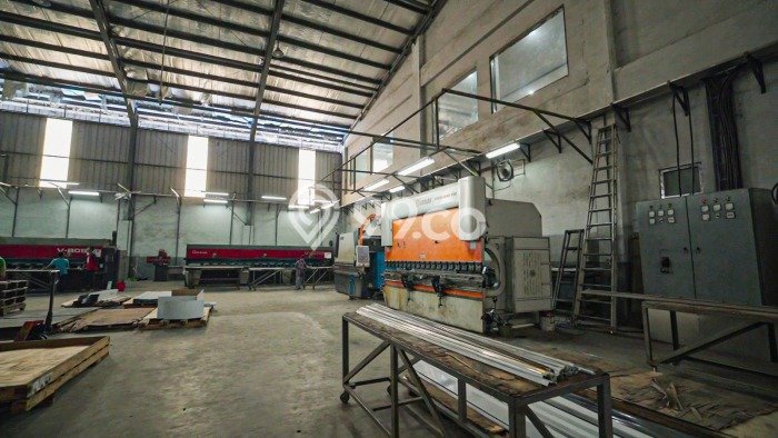Unit Gudang Dijual di Jakarta Utara LT 3000m2 & LB 2000m2 Unit Gudang Dijual di Jakarta Utara LT 3000m2 & LB 2000m2
