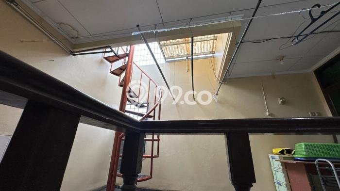 For Sale Rumah Mewah Exclusive di Kelapa Gading, Jakarta Utara For Sale Rumah Mewah Exclusive di Kelapa Gading, Jakarta Utara