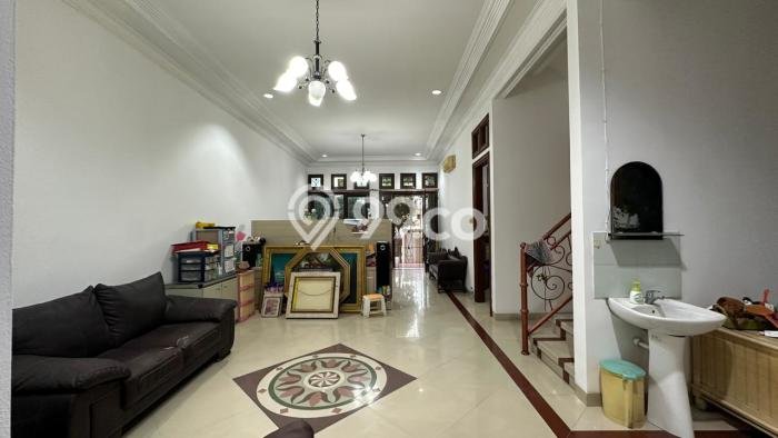 For Sale Rumah Mewah Exclusive di Kelapa Gading, Jakarta Utara For Sale Rumah Mewah Exclusive di Kelapa Gading, Jakarta Utara