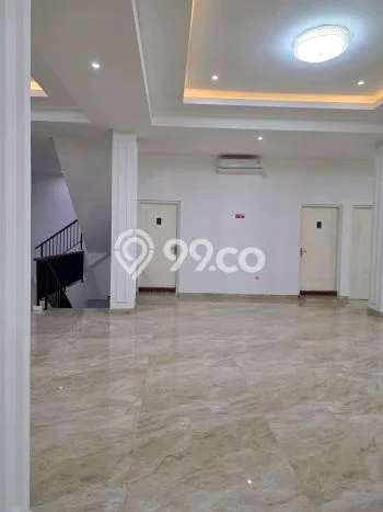 Unit Komersial Disewakan di Jakarta Utara Kawasan Strategis Harga Kompetitif Unit Komersial Disewakan di Jakarta Utara Kawasan Strategis Harga Kompetitif