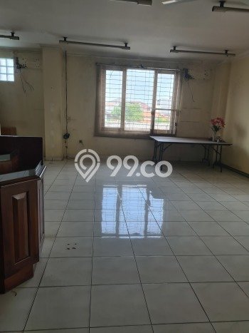 Unit Ruko Dijual di Jakarta Timur LT 500m2 & LB 1350m2 Unit Ruko Dijual di Jakarta Timur LT 500m2 & LB 1350m2