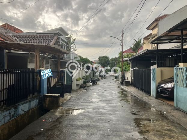 Rumah Luxury Modern Siap Huni di Kelapa Dua Jakarta Barat Rumah Luxury Modern Siap Huni di Kelapa Dua Jakarta Barat