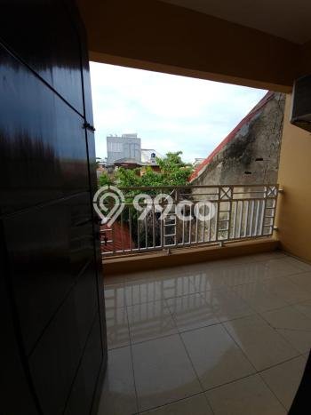 Rumah Strategis Modern Lb 145m2 di Jatinegara, Jakarta Timur Rumah Strategis Modern Lb 145m2 di Jatinegara, Jakarta Timur