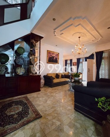 Rumah Mewah Dijual LT 363m2 di Kebayoran Lama, Jakarta Selatan Rumah Mewah Dijual LT 363m2 di Kebayoran Lama, Jakarta Selatan
