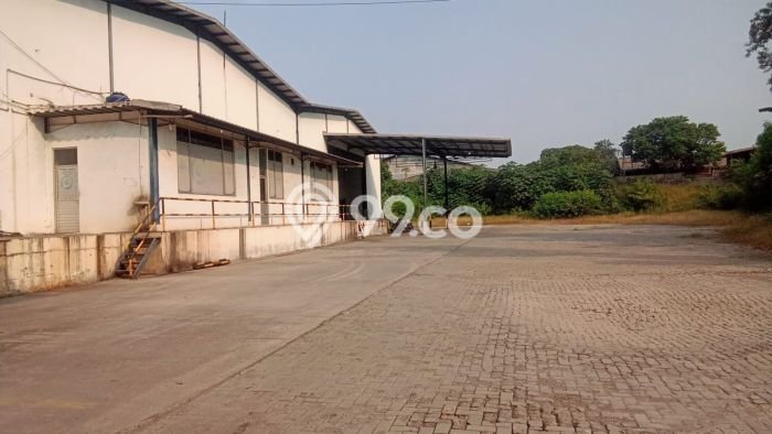Unit Gudang Dijual di Gunung Putri Bogor Luas Tanah 25819m2, Luas Bangunan 8729m2 Unit Gudang Dijual di Gunung Putri Bogor Luas Tanah 25819m2, Luas Bangunan 8729m2