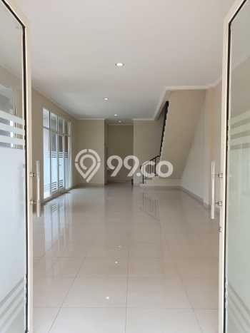 Ruko Dijual Lokasi Emas di Cipondoh Luas 315m2 Ruko Dijual Lokasi Emas di Cipondoh Luas 315m2