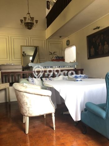 For Sale! Luxury House LT 1800m2 Desain Elegan di Lebak Bulus For Sale! Luxury House LT 1800m2 Desain Elegan di Lebak Bulus