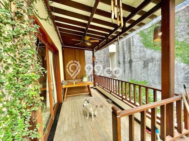 Rumah Mewah Dijual LT 318m2 di Kelapa Gading, Jakarta Utara Rumah Mewah Dijual LT 318m2 di Kelapa Gading, Jakarta Utara