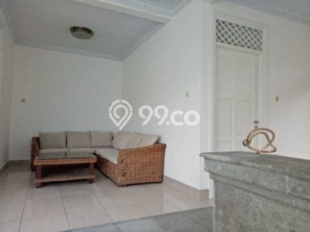 Dijual Rumah Premium dengan Fasilitas Sekitar Lengkap di Pulo Gadung, Jakarta Timur Dijual Rumah Premium dengan Fasilitas Sekitar Lengkap di Pulo Gadung, Jakarta Timur