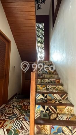 Ready to Use! Luxury House LT 420m2 Desain Elegan di Kayu Putih Ready to Use! Luxury House LT 420m2 Desain Elegan di Kayu Putih