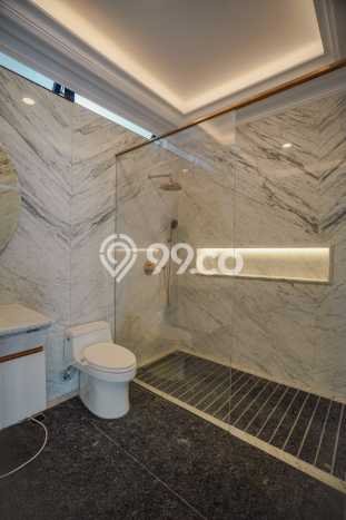 Rumah Mewah Siap Huni LT 312m2 di Kelapa Gading, Jakarta Utara Rumah Mewah Siap Huni LT 312m2 di Kelapa Gading, Jakarta Utara