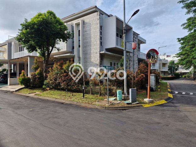 Dijual Rumah Premium dengan Fasilitas Sekitar Lengkap di Kelapa Gading, Jakarta Utara Dijual Rumah Premium dengan Fasilitas Sekitar Lengkap di Kelapa Gading, Jakarta Utara