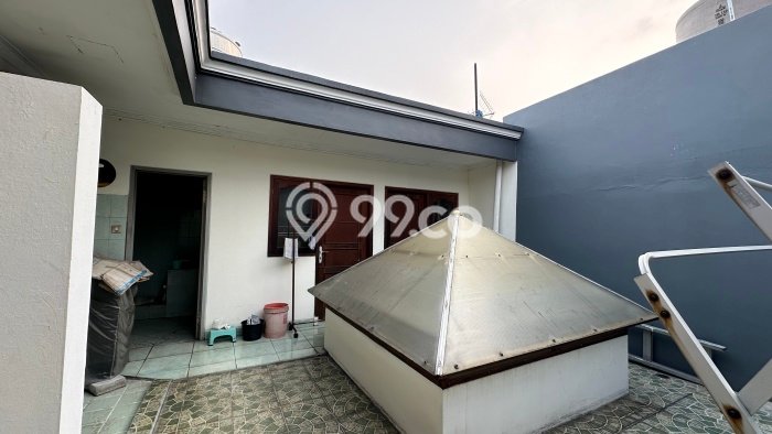 Siap Huni Rumah Mewah 5 Kamar di Kelapa Gading Dekat ke Mana Pun Siap Huni Rumah Mewah 5 Kamar di Kelapa Gading Dekat ke Mana Pun