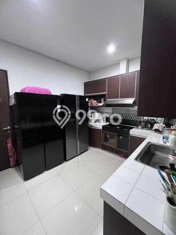 Rumah Elit LB 500m2 Siap Pakai Desain Elegan di Ancol, Jakarta Utara Rumah Elit LB 500m2 Siap Pakai Desain Elegan di Ancol, Jakarta Utara